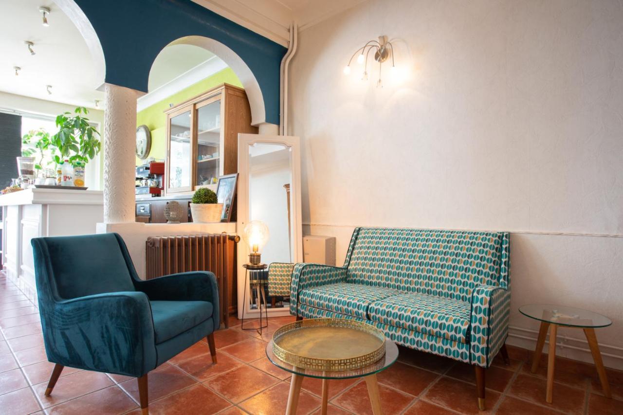 Logis Hotel L'Occitan 2 Etoiles Гайак Экстерьер фото